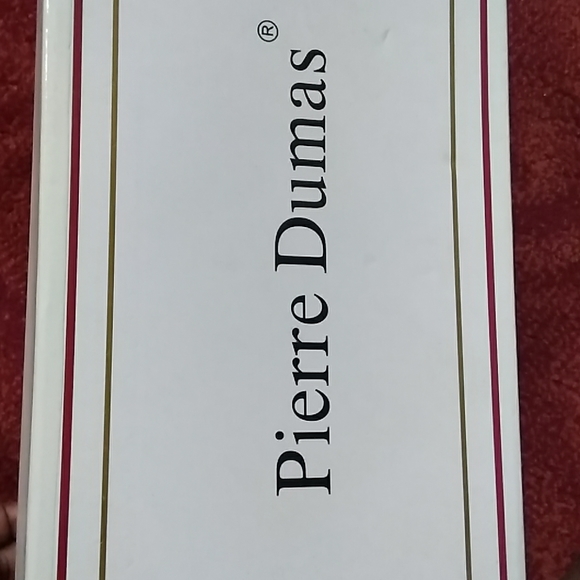 Pumps - Picture 2 of 3